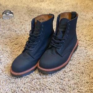 dr. martens  1460 black and tan lining